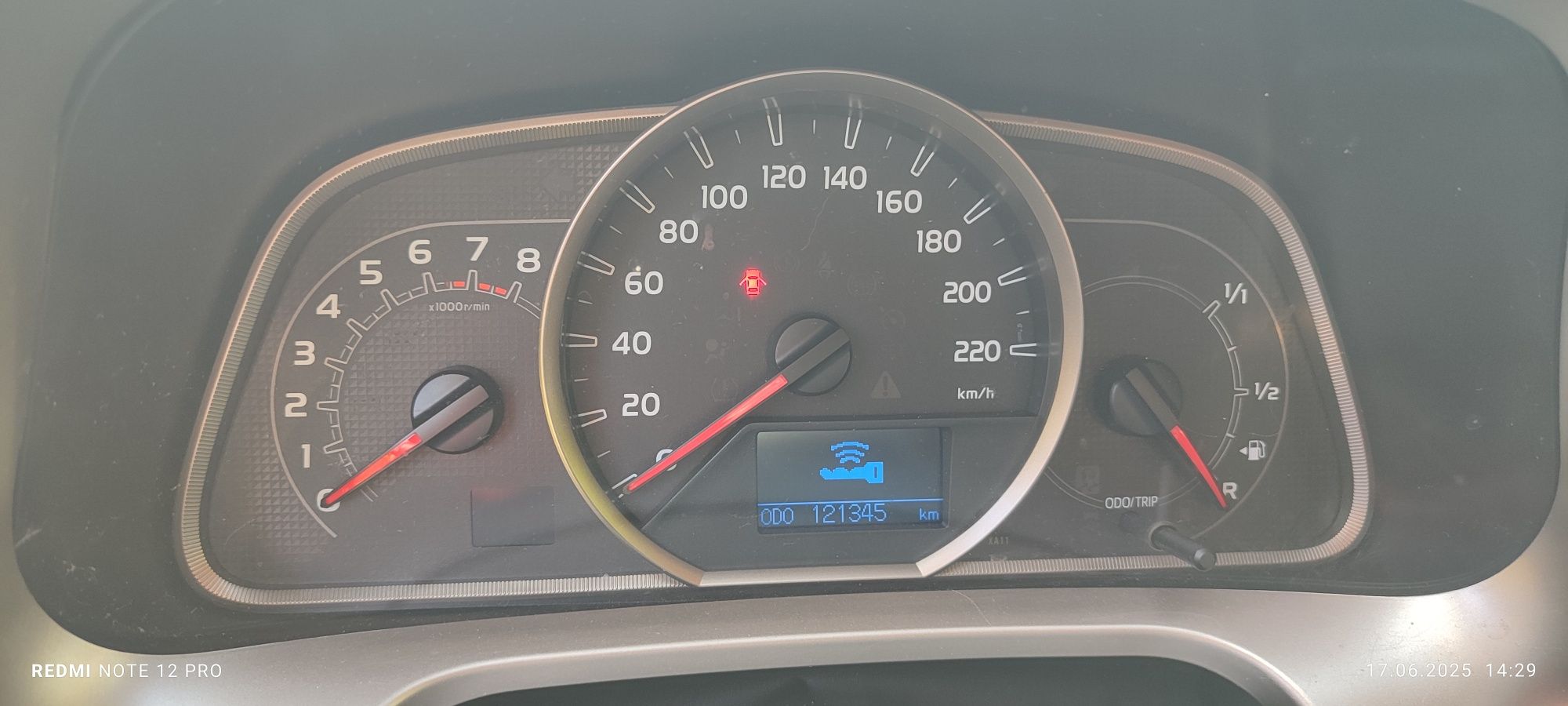 Toyota RAV4 2015 uszkodzona
