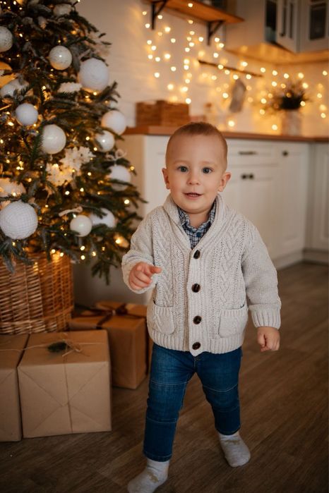 Вʼязаний кардиган