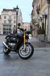 Triumph Thruxton 1200R
