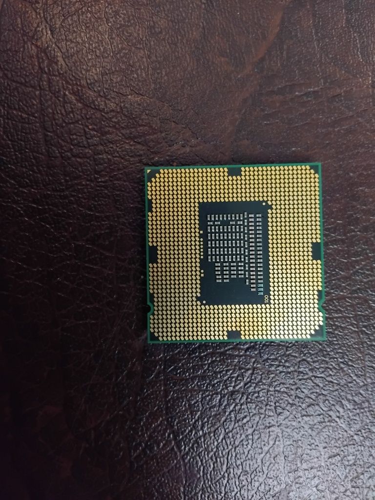 Материнська плата Asus P8H67 rev 3.0 (Згорівша) + компоненти