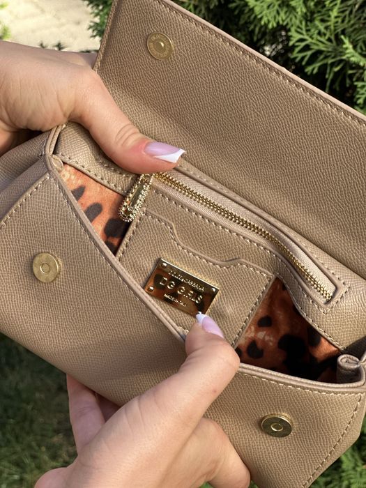 Сумка Dolce & Gabbana Sicily бежева жіноча класна якість ТРЕНД 2025