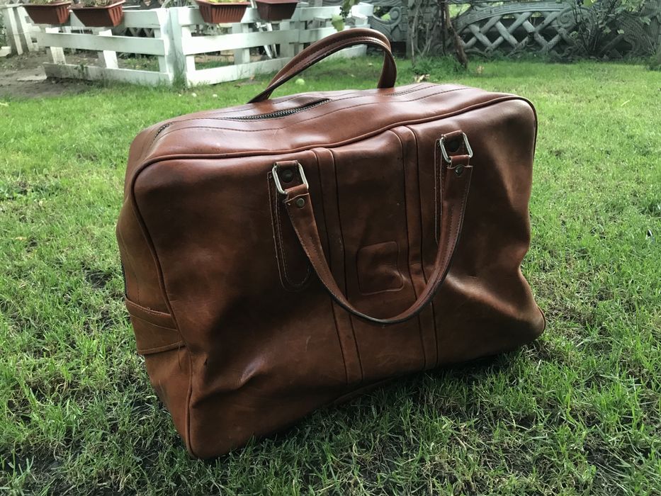 Винтаж дорожная кожаная сумка в идеальном состоянии