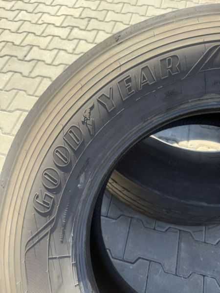 Opony prowadzące goody year 315/70/22,5, 2 szt