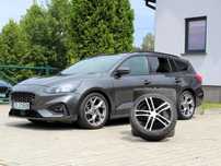 Ford Focus ST PERFORMANCE / Kamera / Ledy / Recaro / 190KM / FVAT