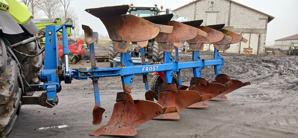 Pług 4 skibowy obrotowy FROST