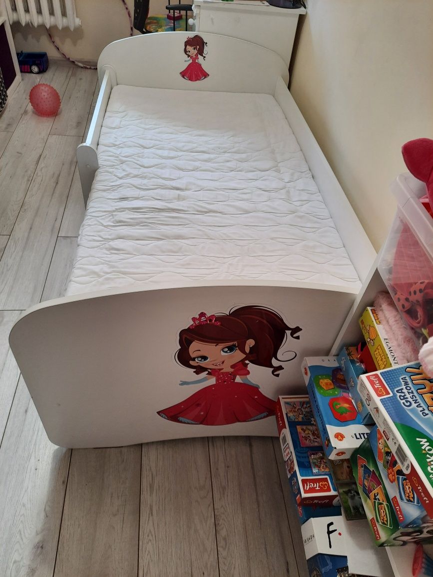 Łóżko dla dziewczynki 160