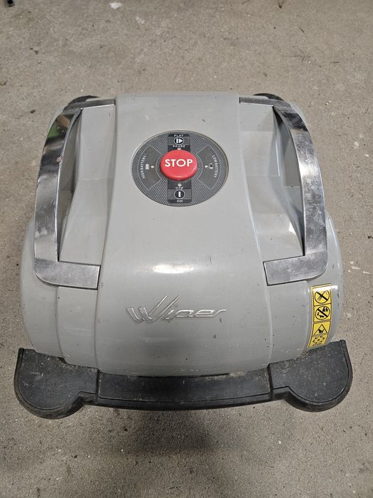 Robot koszący kosiarka Wiper bezprzewodowy