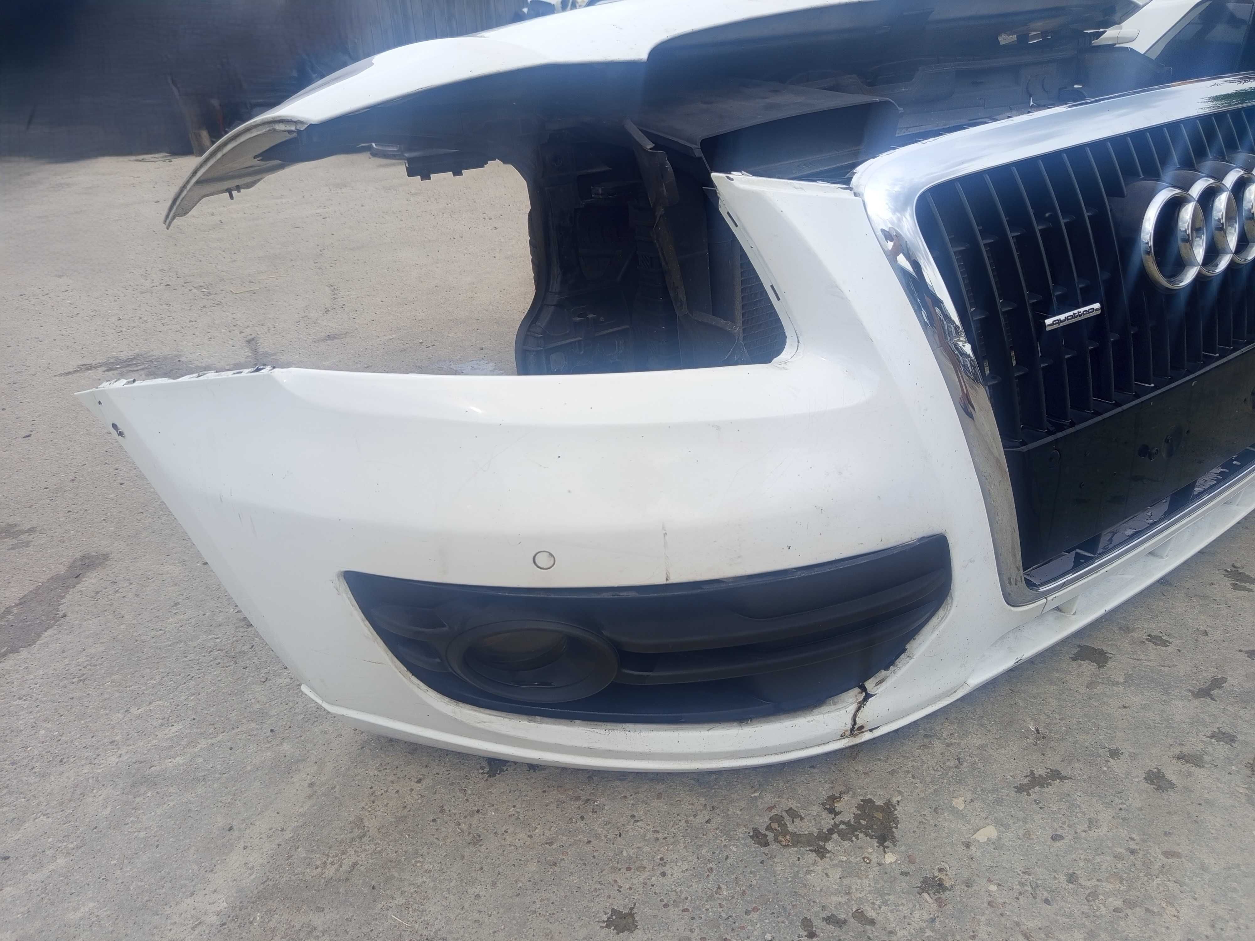 Przód AUDI Q5 8R 2.0 TDI Zderzak Maska Pas przedni z chłodnicami