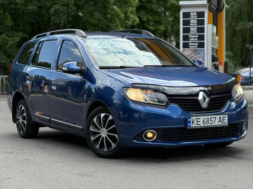 Renault Logan MCV 2013