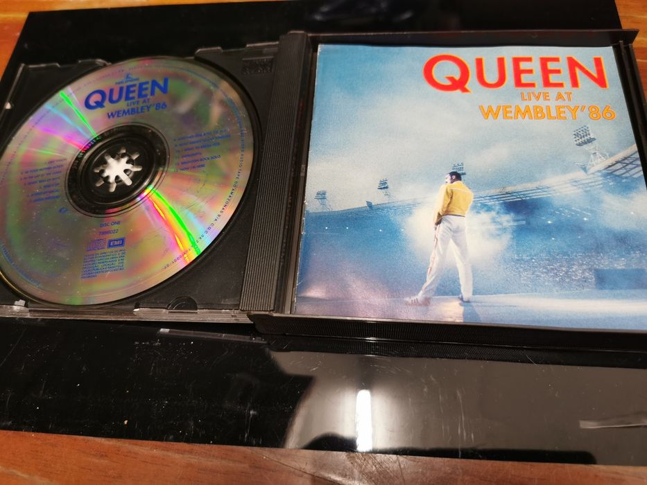 Queen.. Live at Wewbley 86