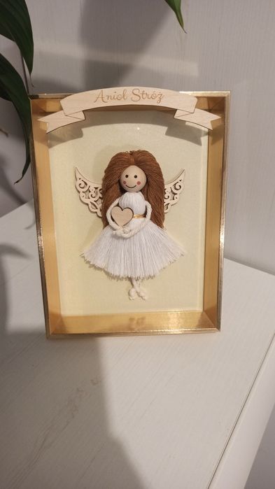 Aniołek DIY w złotej ramce