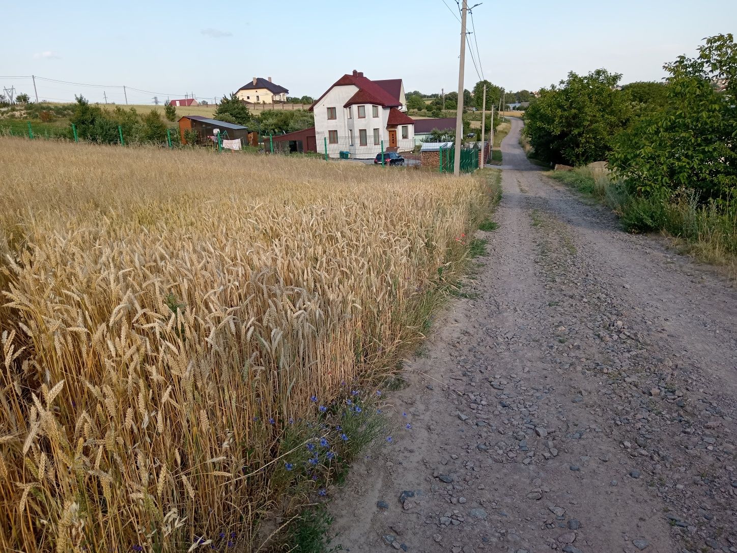 ++Продам ділянку під будівництво 5 хв до м Рівне