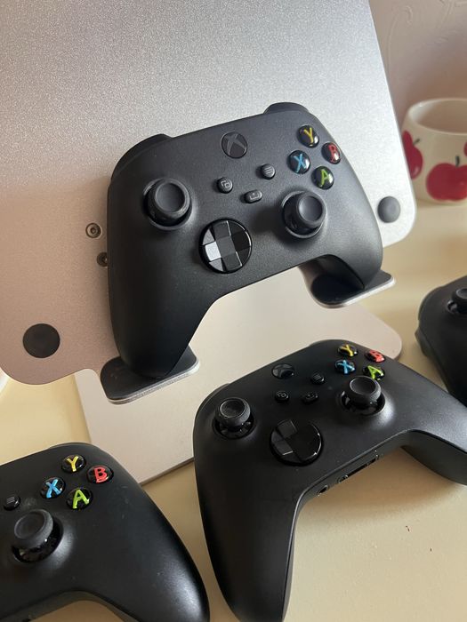 Продам геймпади Xbox