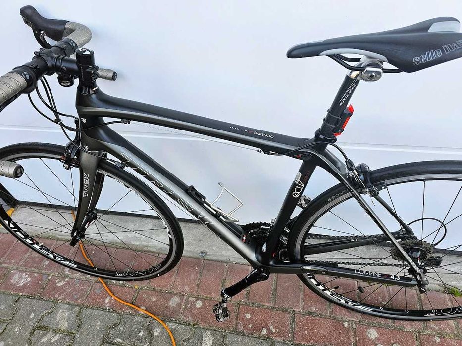Trek Domane 4.3 Carbon (54) - IsoSpeedShimano 105, Koła Easton EA90 RT