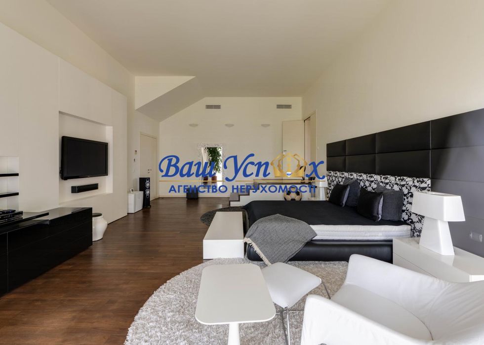 Продажа современного дома в Конча-Заспе. КГ Золотые Ворота