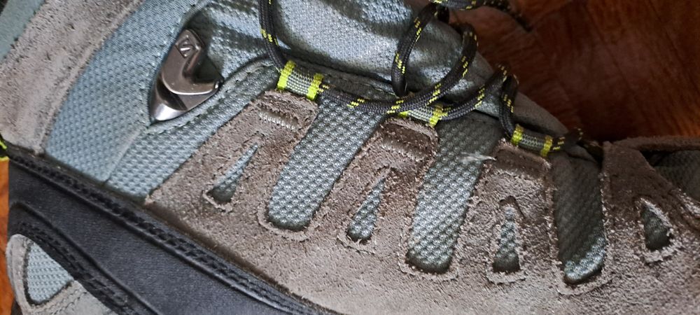 Botas salomon montanha