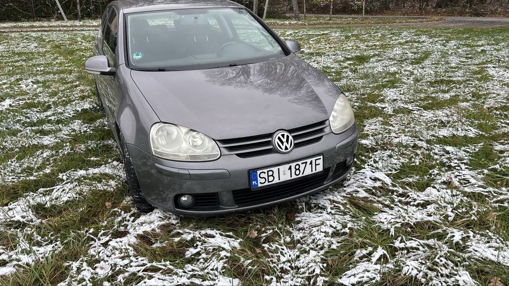 Volkswagen GOLF V 1.4 MPI