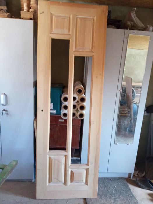 Двері сосна. Полотно дверне.