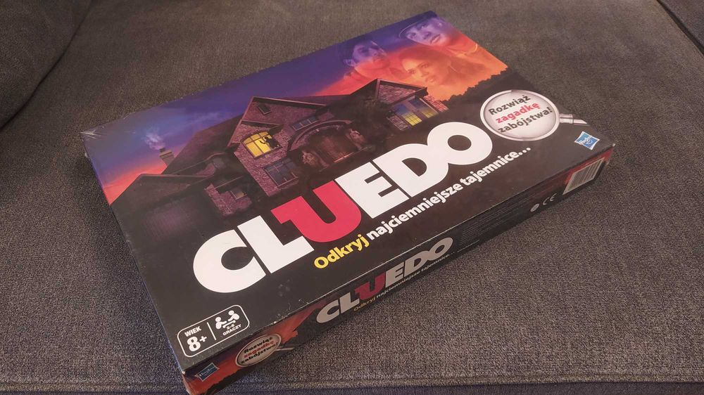 "Cluedo" gra planszowa - nowa w folii