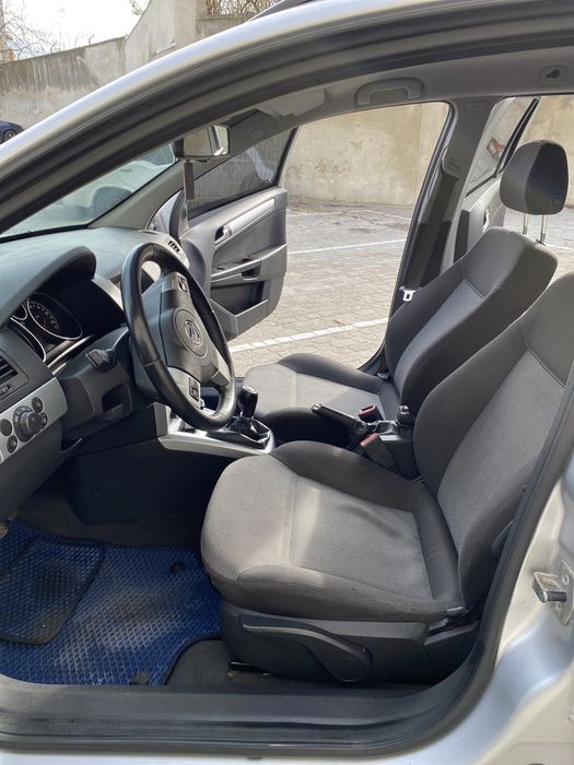 Opel Astra H 1.7 CDTI 2009 рік