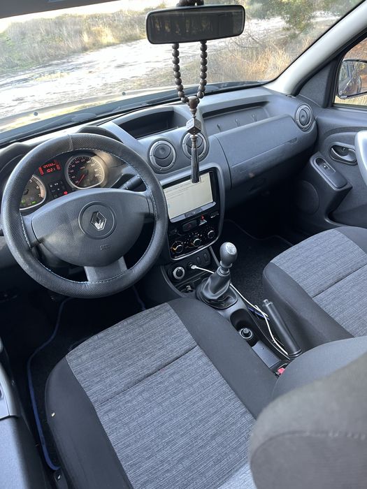 Renault Duster 1.5dci дизель 4х4 повний привід 2013