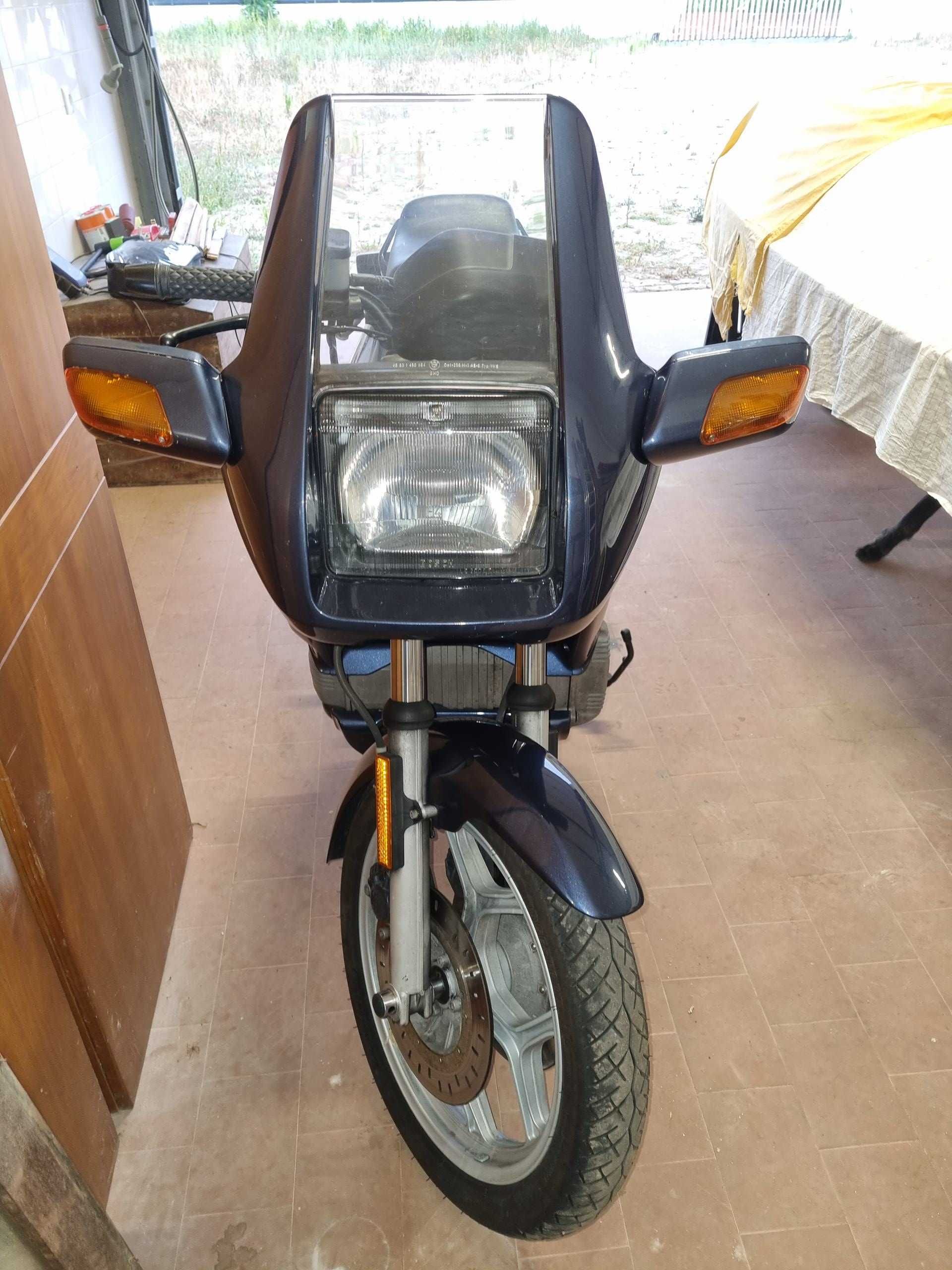 BMW K100RS " flying brick"