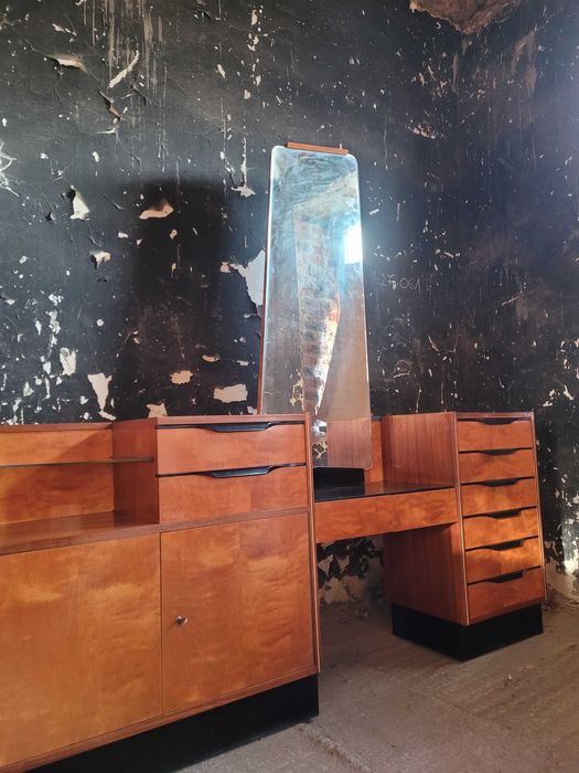 Toaletka komoda vintage design Czechoslowacja lata 60 prl drewno