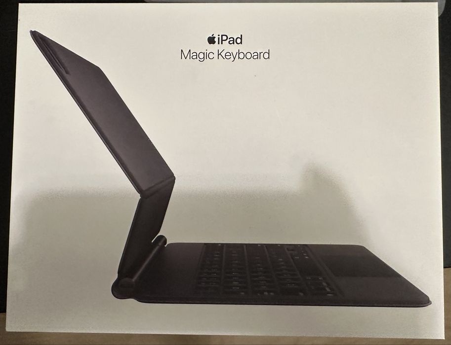 Magic Keyboard 11”