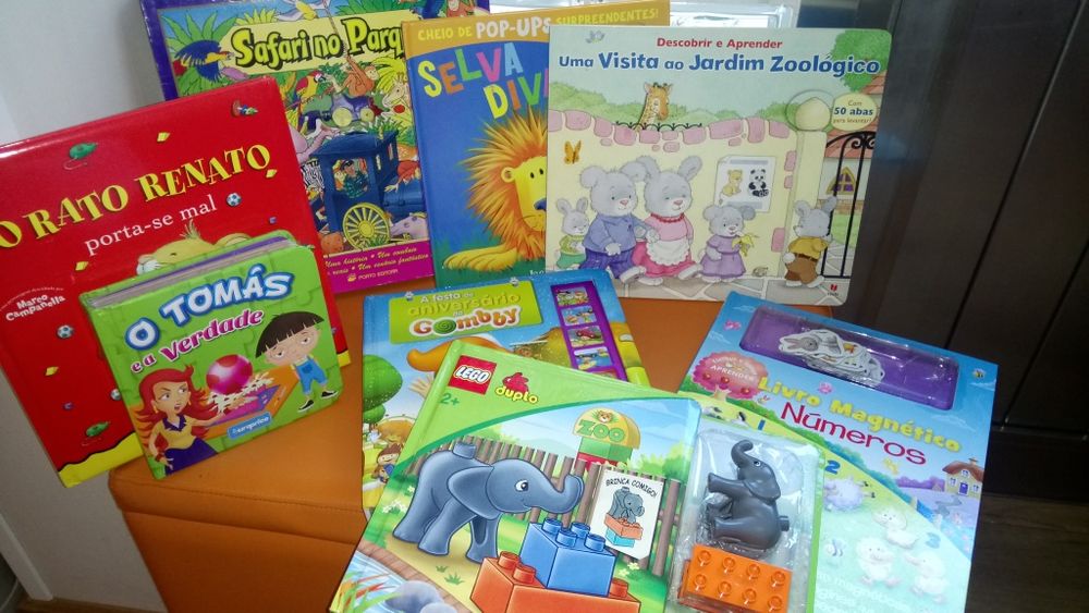 Conj. 5 livros de crianças variados Lego Gombi