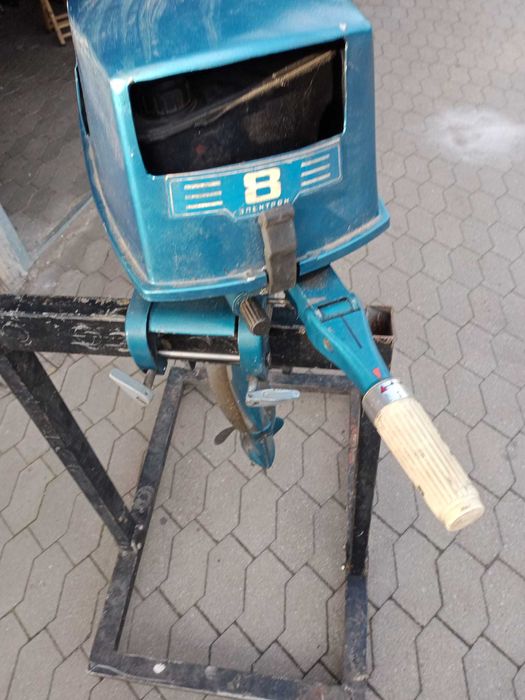 Silnik spalinowy do motorówki