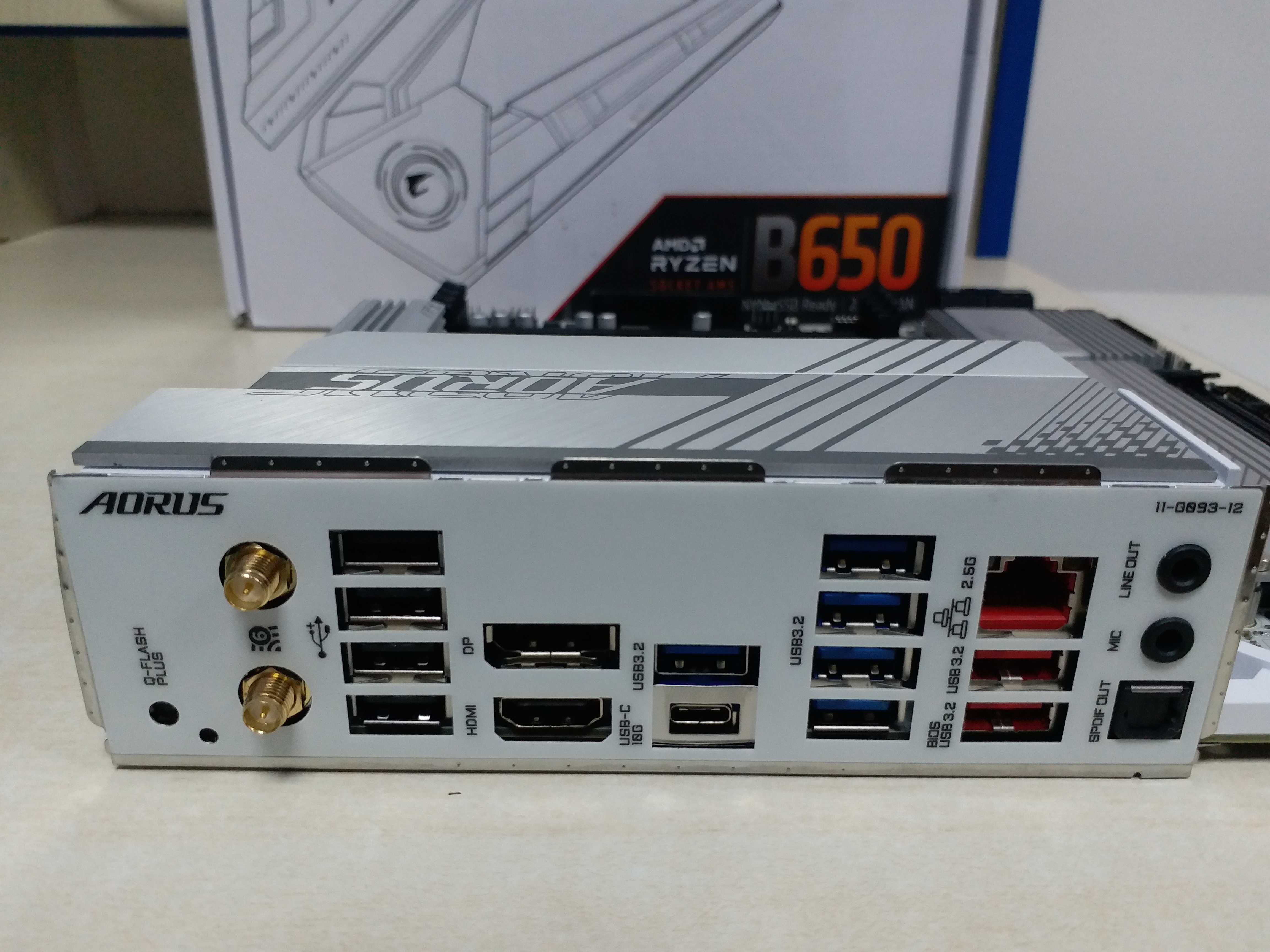 Gigabyte Aorus B650 AORUS Elite AX Ice (WiFi)