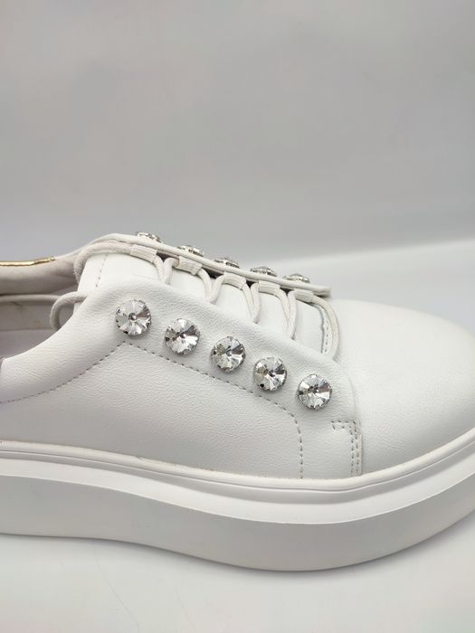 Adidasy damskie NOWE Skórzane 41