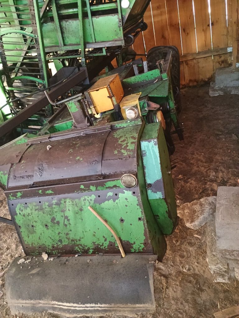 Kombajn buraczany Stoll v202