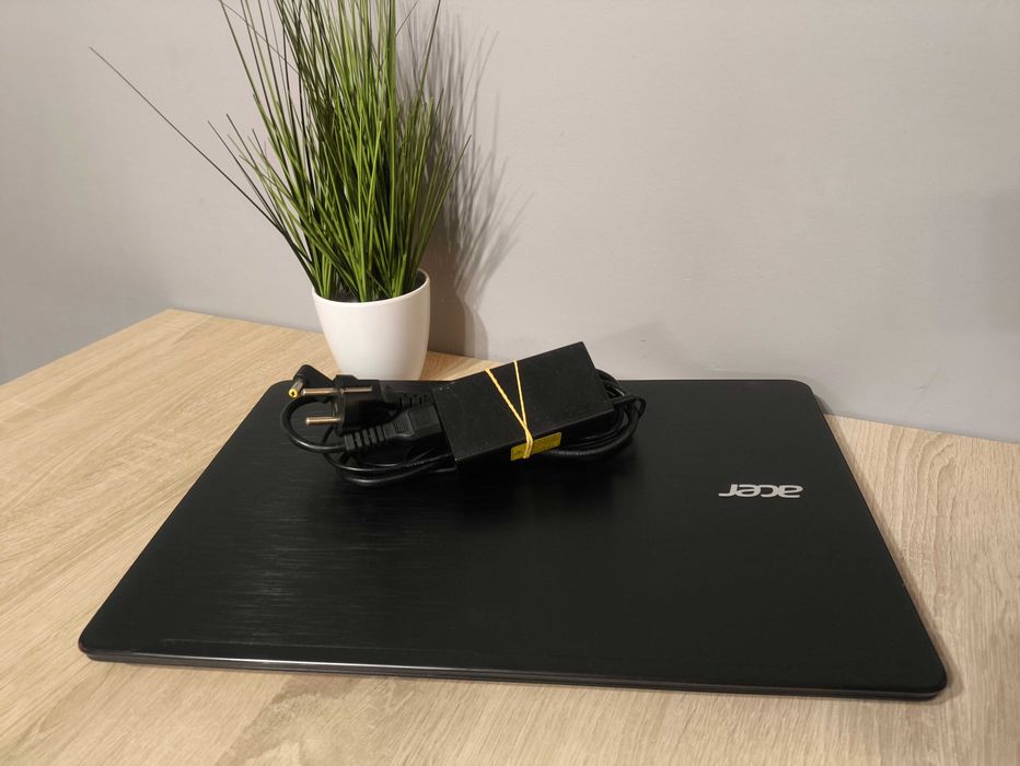 Acer - Intel i5 | grafika NVIDIA | 1256GB | FullHD | Windows 11 | DVD