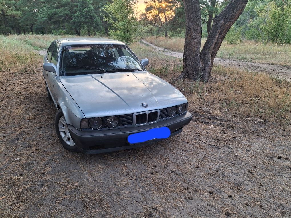 Продам Бмв е34 520