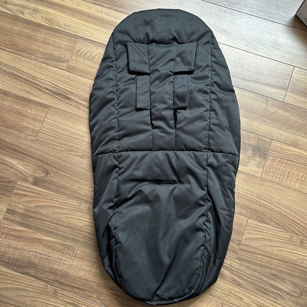 Чохоо для ніг Cybex Platinum Blossom Dark Leg Cover