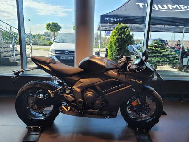 Triumph Daytona 660 Dostępna "Od ręki" Satin Granite Satin Jet Black