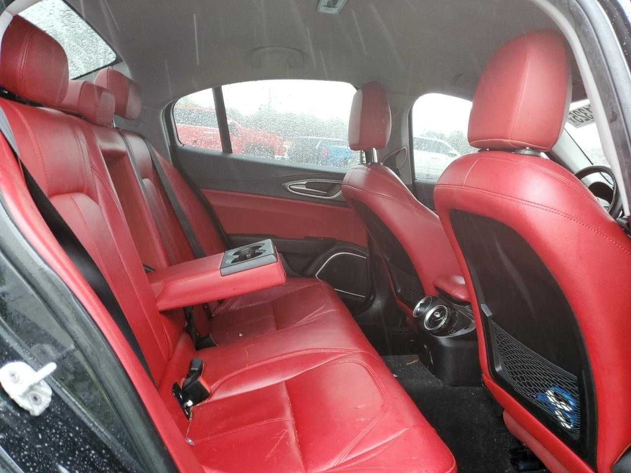 2017 Alfa Romeo Giulia Q4