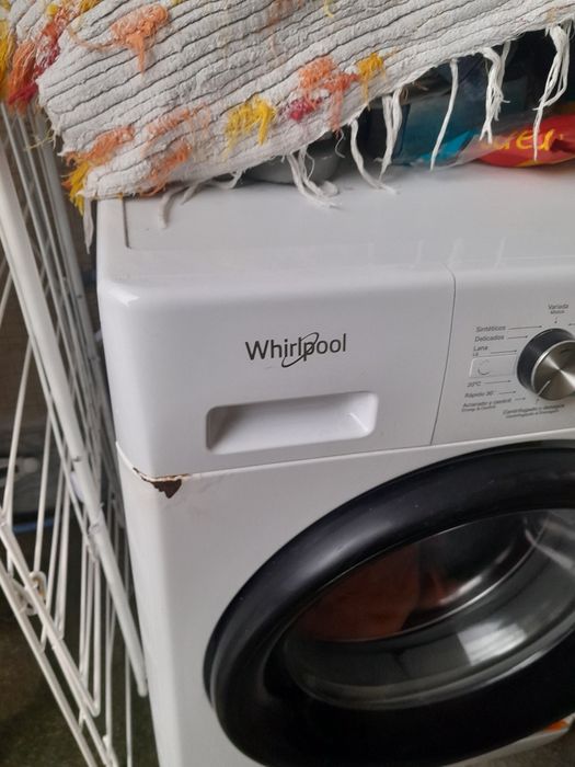 Maquina lavar whirpooll 9 kg