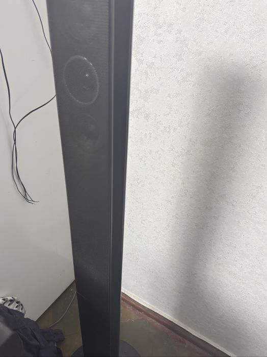 В продажі 4 колонки samsung новий стан всьо працює для домашньої акуст