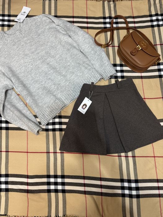 Продаю класну твідову юбку нову дуже стильову