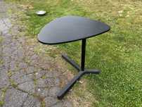 Stolik pod laptopa