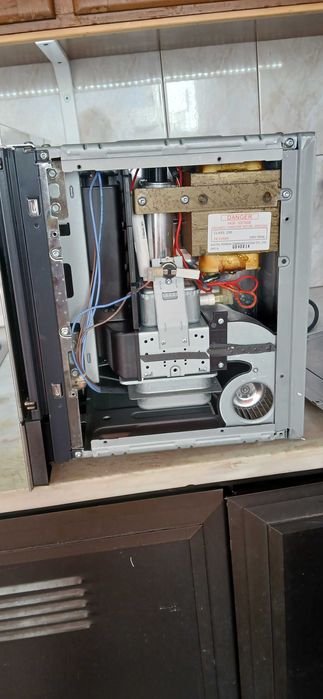 Micro-ondas de encastre Teka