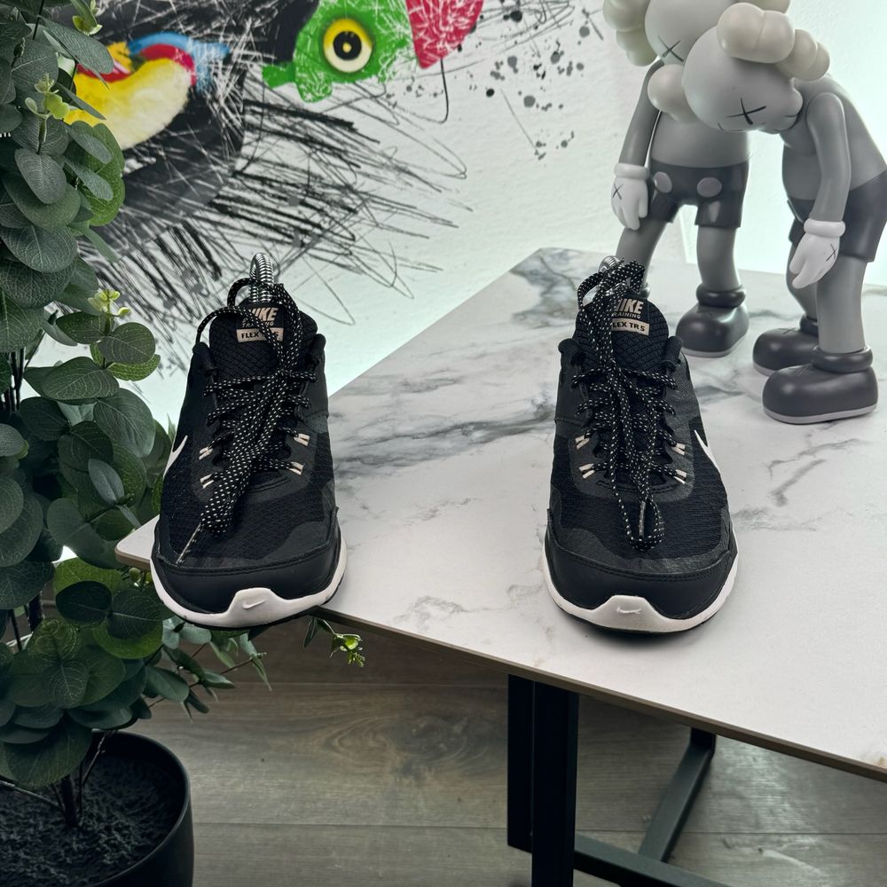 Кросівки Nike Flex 36 розмір 1542
