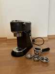 Ekspres kolbowy Delonghi Dedica EC685.BK