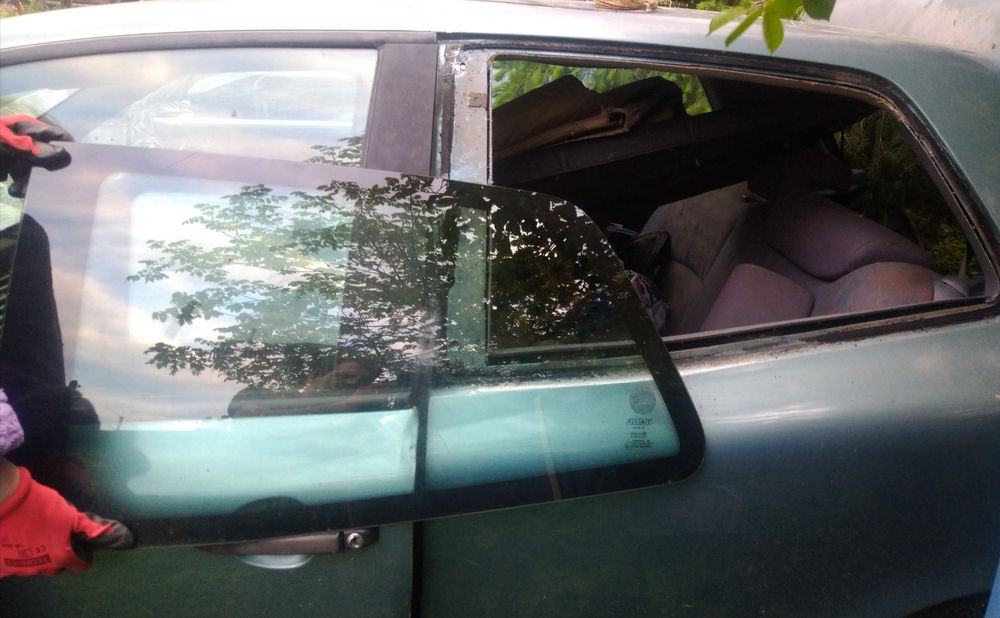 Скло для Fiat Tipo Croma Brava Tempra Фиат Типо Брава Темпра разбор