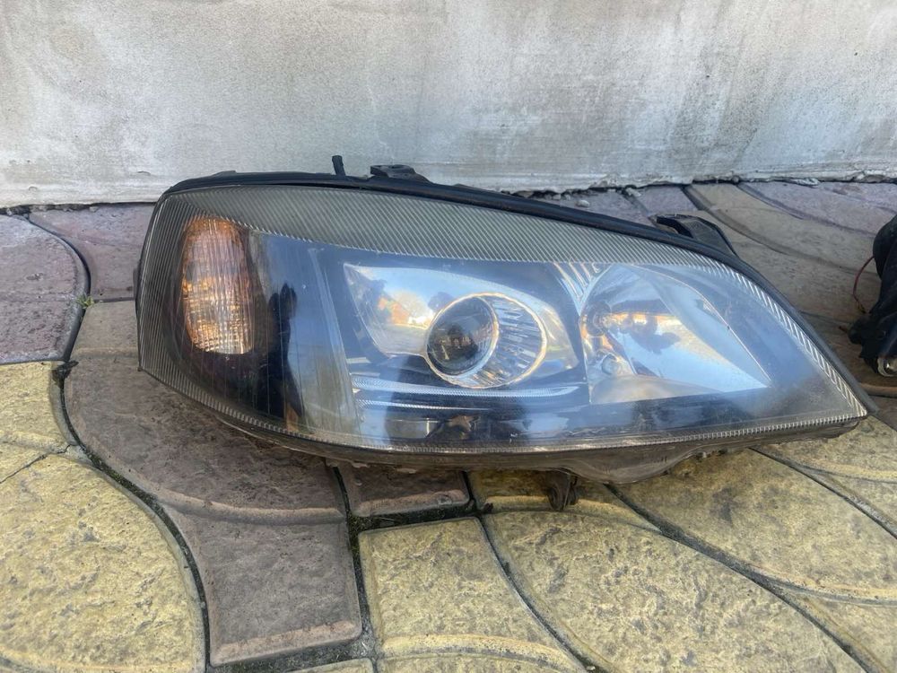 Продам фари на opel astra g