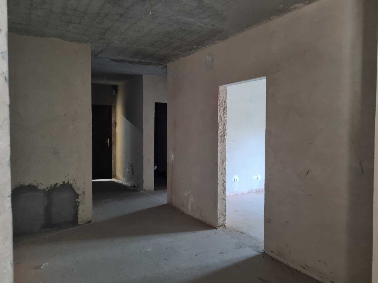 Продам 4 комнатную квартиру  156.3 кв.м. на ул.Татарской 27\4