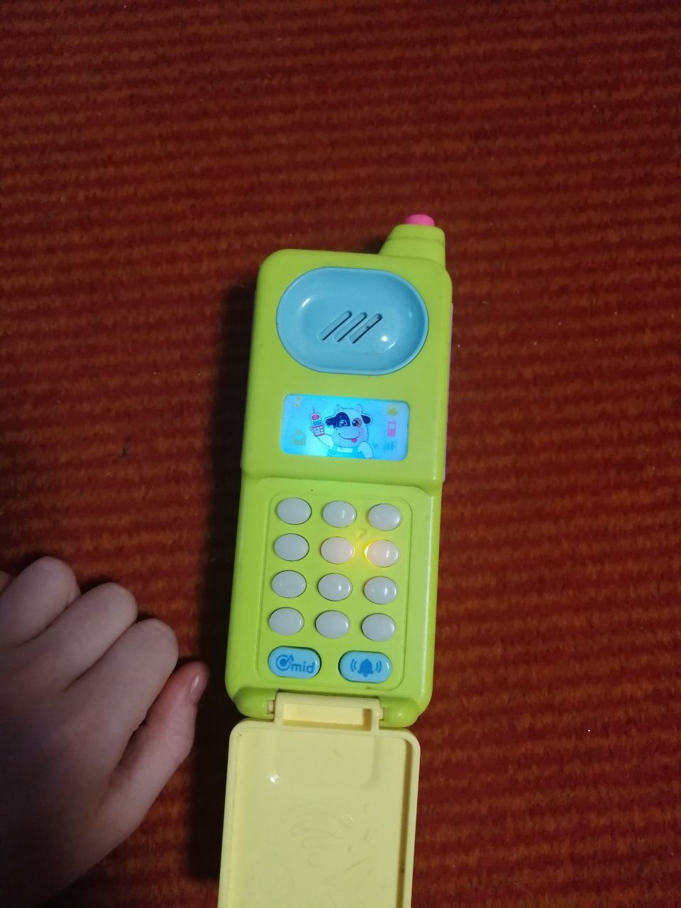 Телефон детский, с музыкой