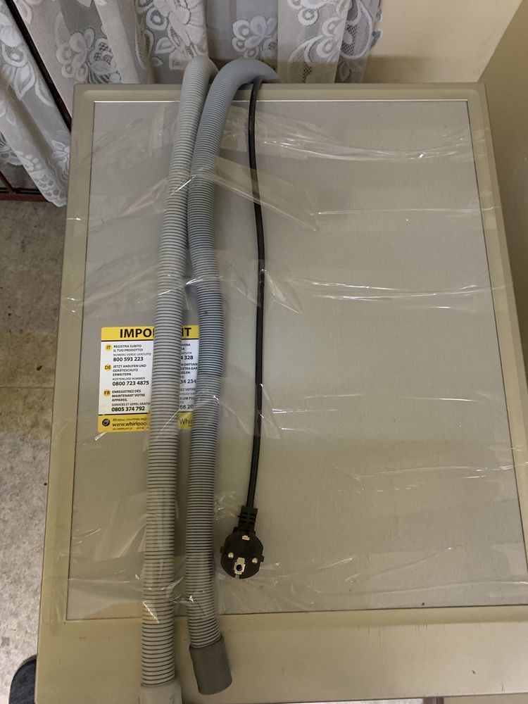Zmywarka Whirlpool  45cm wolnostojąca
